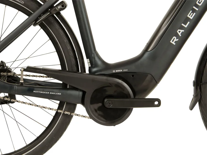 Raleigh Motus Grand Tour Step-through 8sp Hub Electric Hybrid Bike 2023 in Black-6